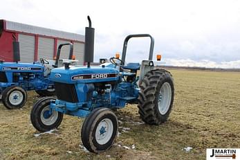 Main image New Holland 4630