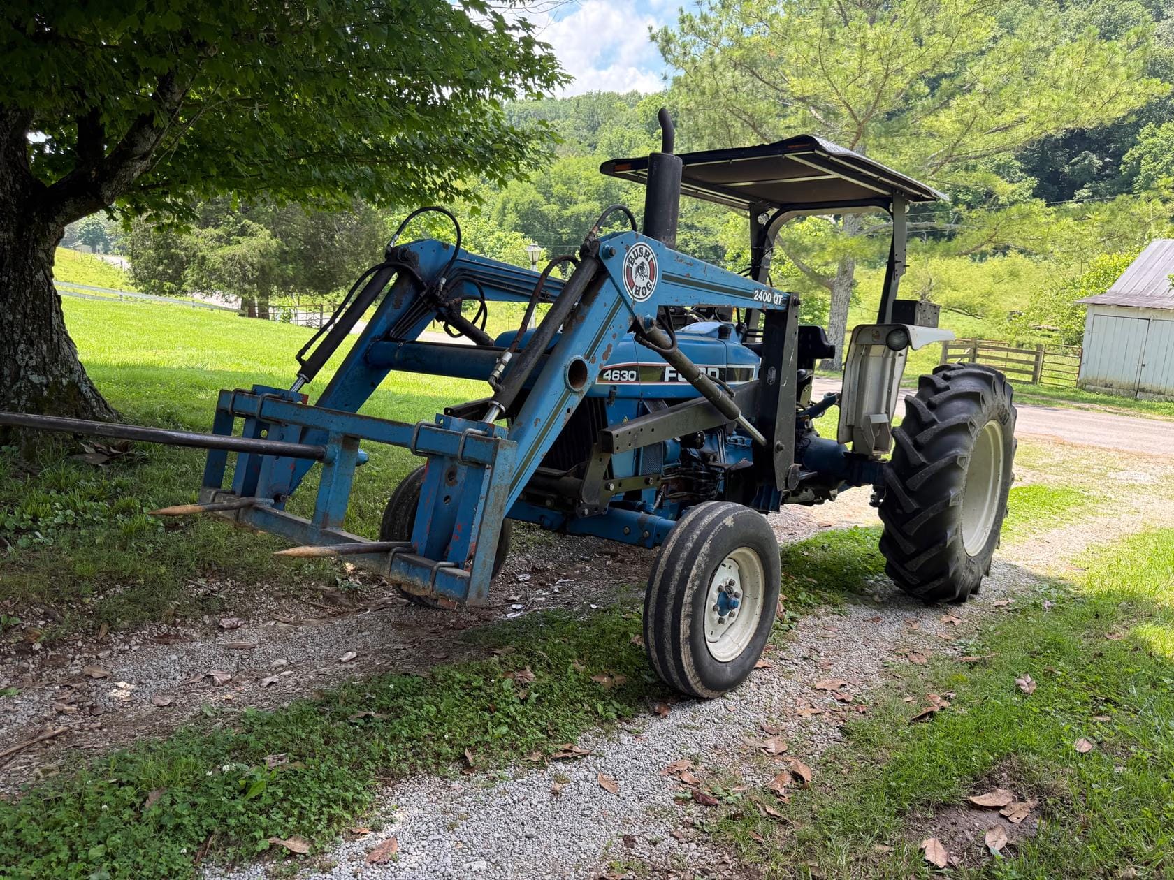 Ford 4630 Equipment Image0