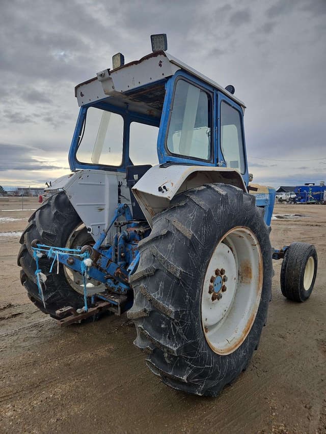 Image of Ford 5000 equipment image 4