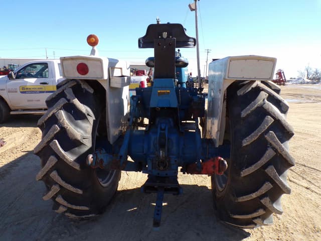 Image of Ford 5000 equipment image 4