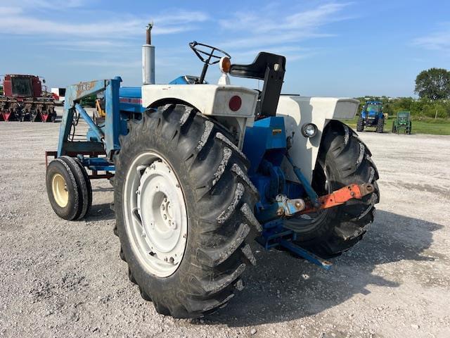 Image of Ford 5000 equipment image 3