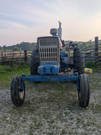 Image of Ford 5000 equipment image 3
