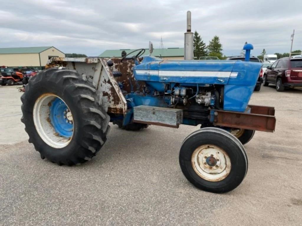 Image of Ford 5000 Primary image