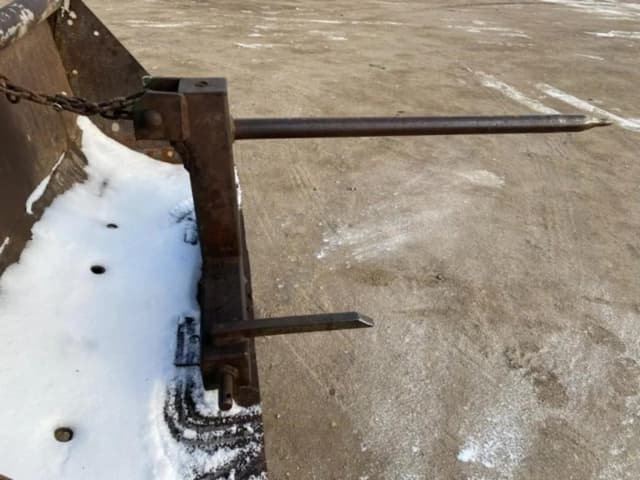 Image of Ford 5000 equipment image 3