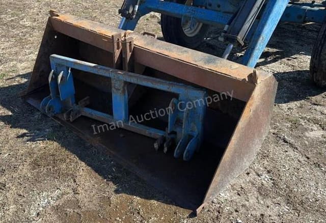 Image of Ford 5000 equipment image 1