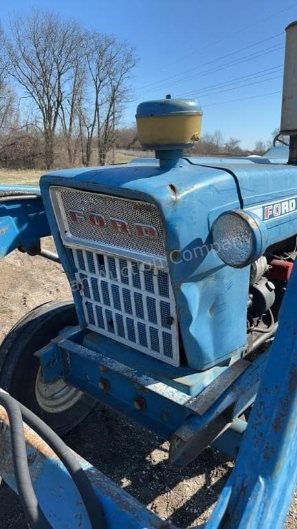 Image of Ford 5000 equipment image 3