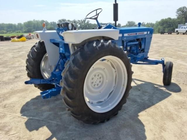 Image of Ford 5000 equipment image 4