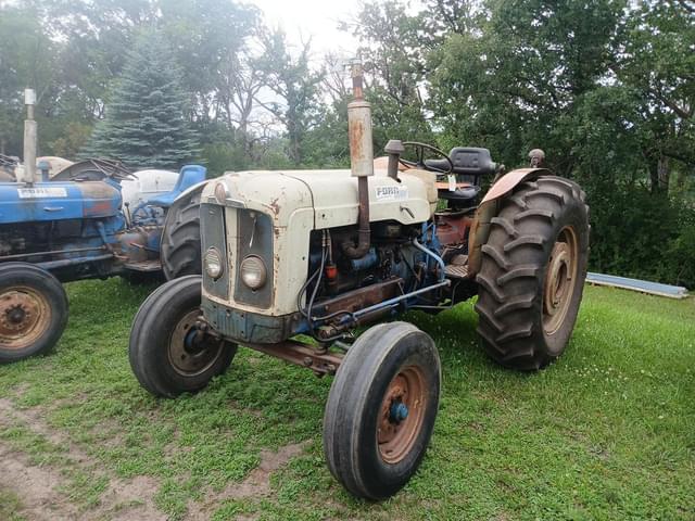 Image of Ford 5000 equipment image 1