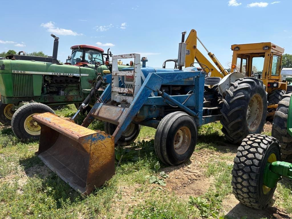 Ford 5000 Equipment Image0