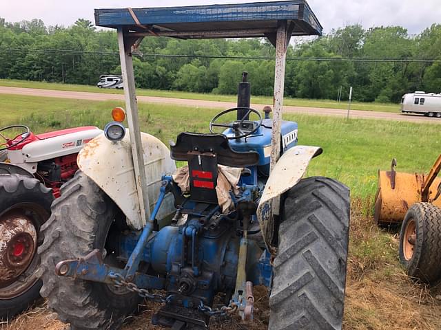 Image of Ford 5000 equipment image 4