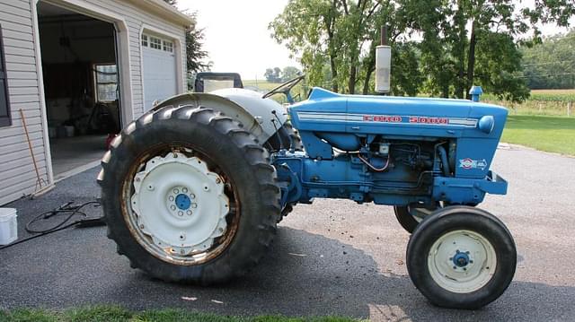 Image of Ford 5000 equipment image 1