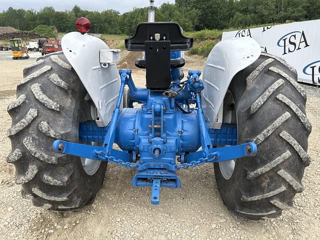 Image of Ford 5000 equipment image 3