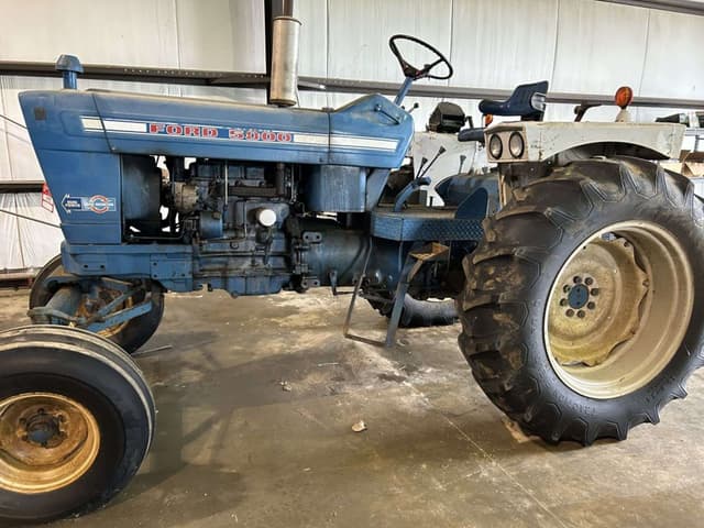 Image of Ford 5000 equipment image 1