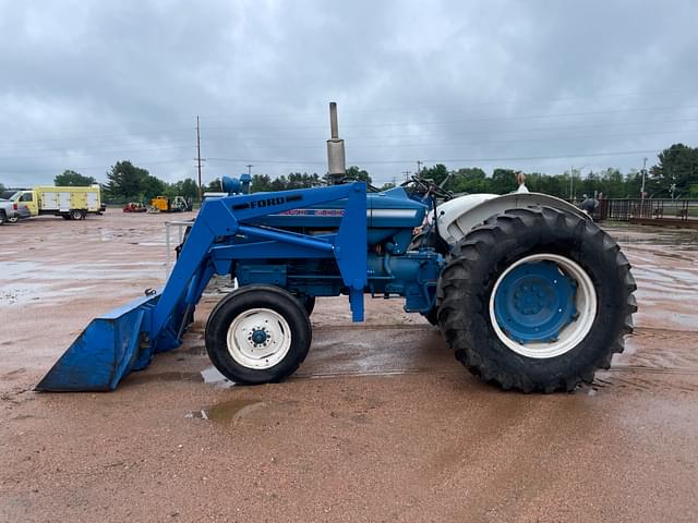 Image of Ford 5000 equipment image 1