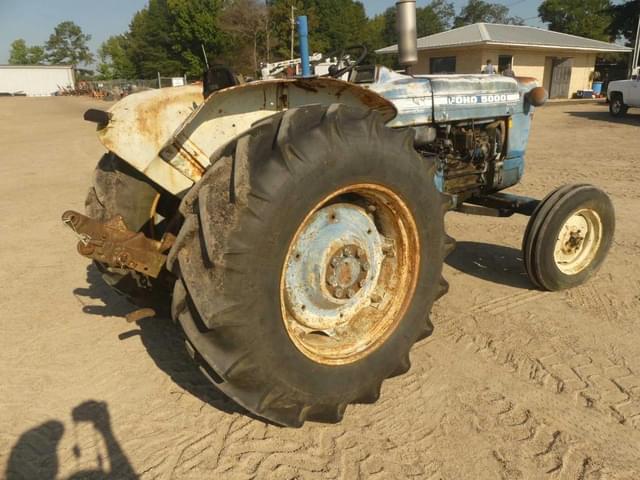 Image of Ford 5000 equipment image 2