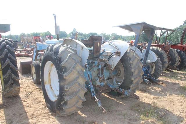 Image of Ford 5000 equipment image 1