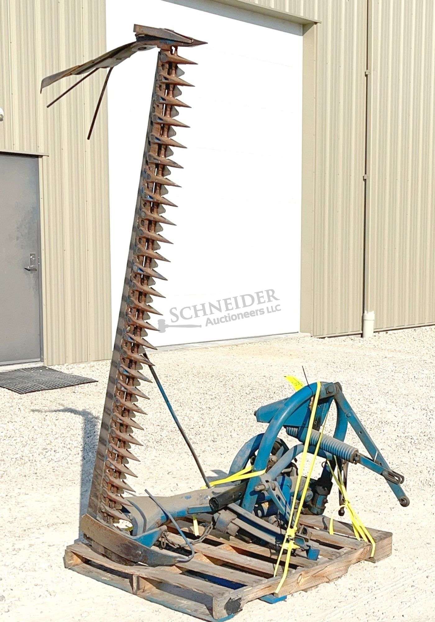 Ford 501 Equipment Image0