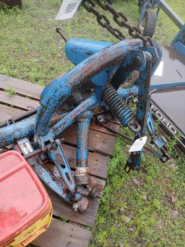 Image of Ford 501 equipment image 2