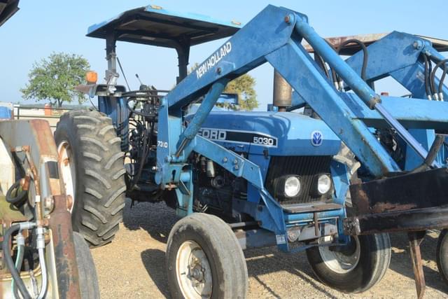 Image of Ford 5030 equipment image 3