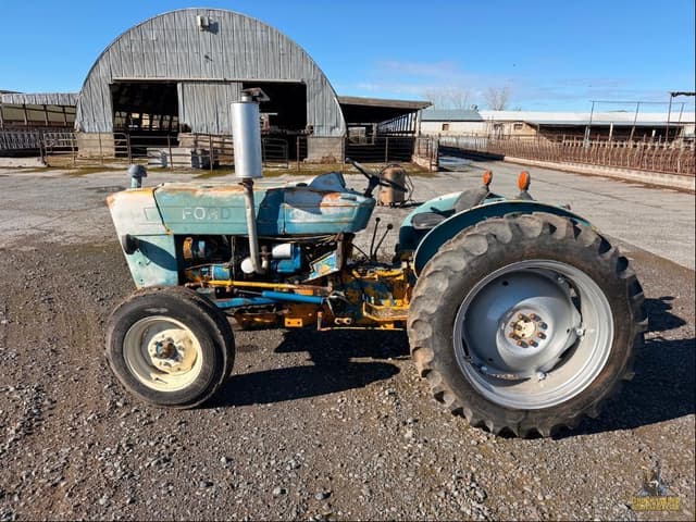 Image of Ford 531 equipment image 1