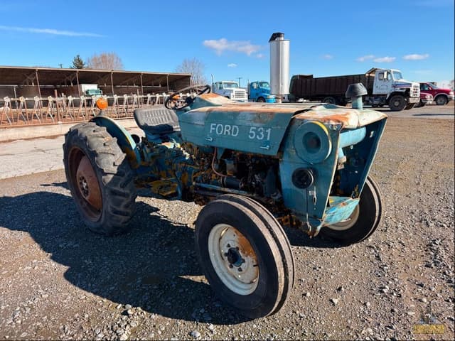 Image of Ford 531 equipment image 4