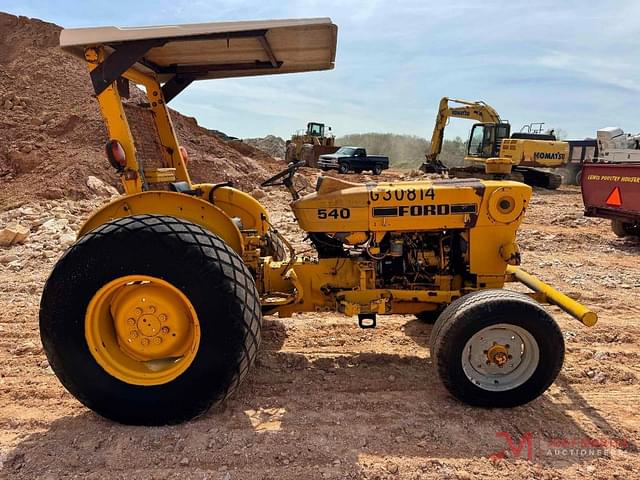 Image of Ford 540 equipment image 1