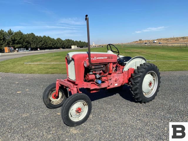 Image of Ford 541 equipment image 1