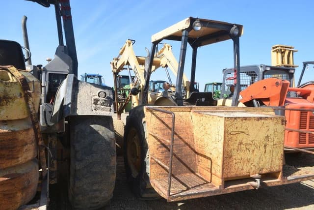 Image of Ford 545C equipment image 1