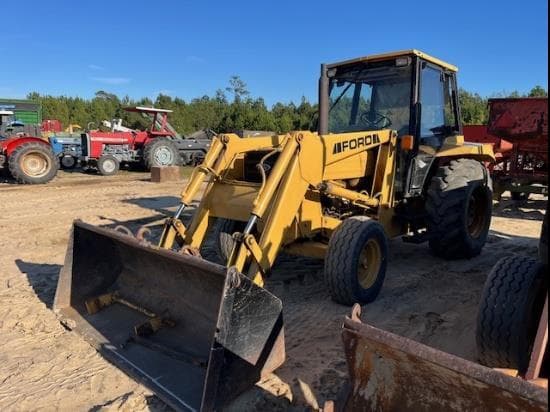 Image of Ford 545D equipment image 4