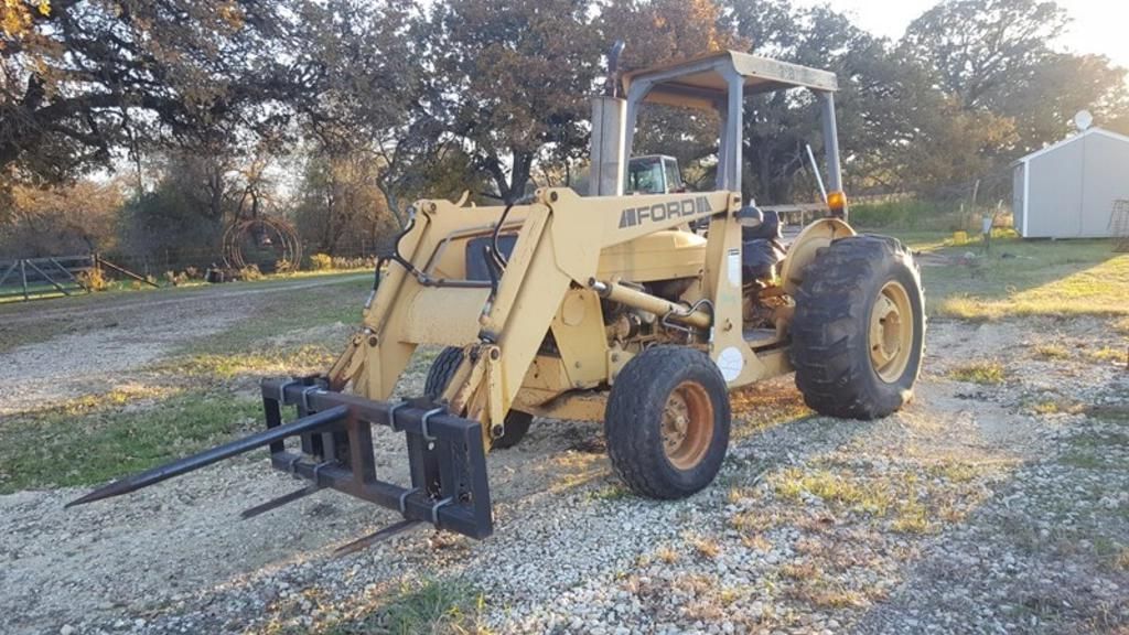 Main image Ford 545D