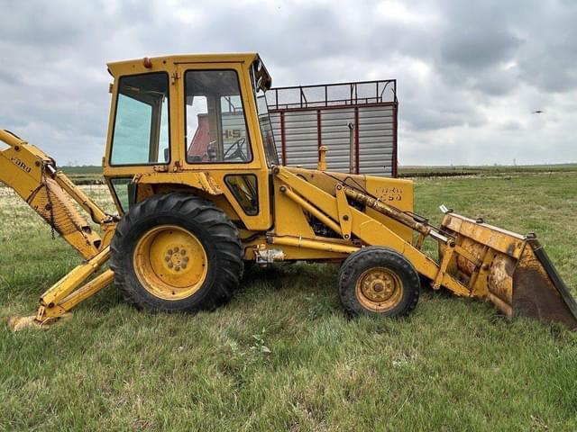Image of Ford 550 equipment image 3