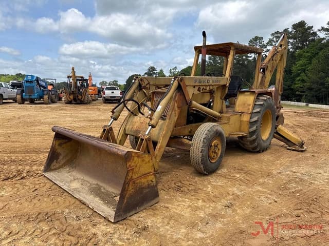 Image of Ford 5500 equipment image 3