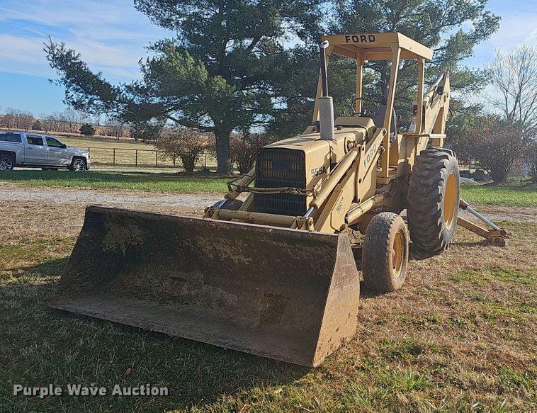 Main image Ford 555A