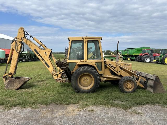 Image of Ford 555A equipment image 4