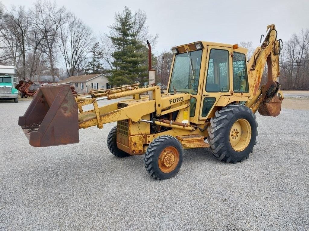 Main image Ford 555B