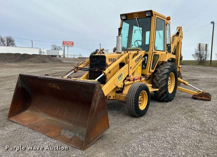 Main image Ford 555B