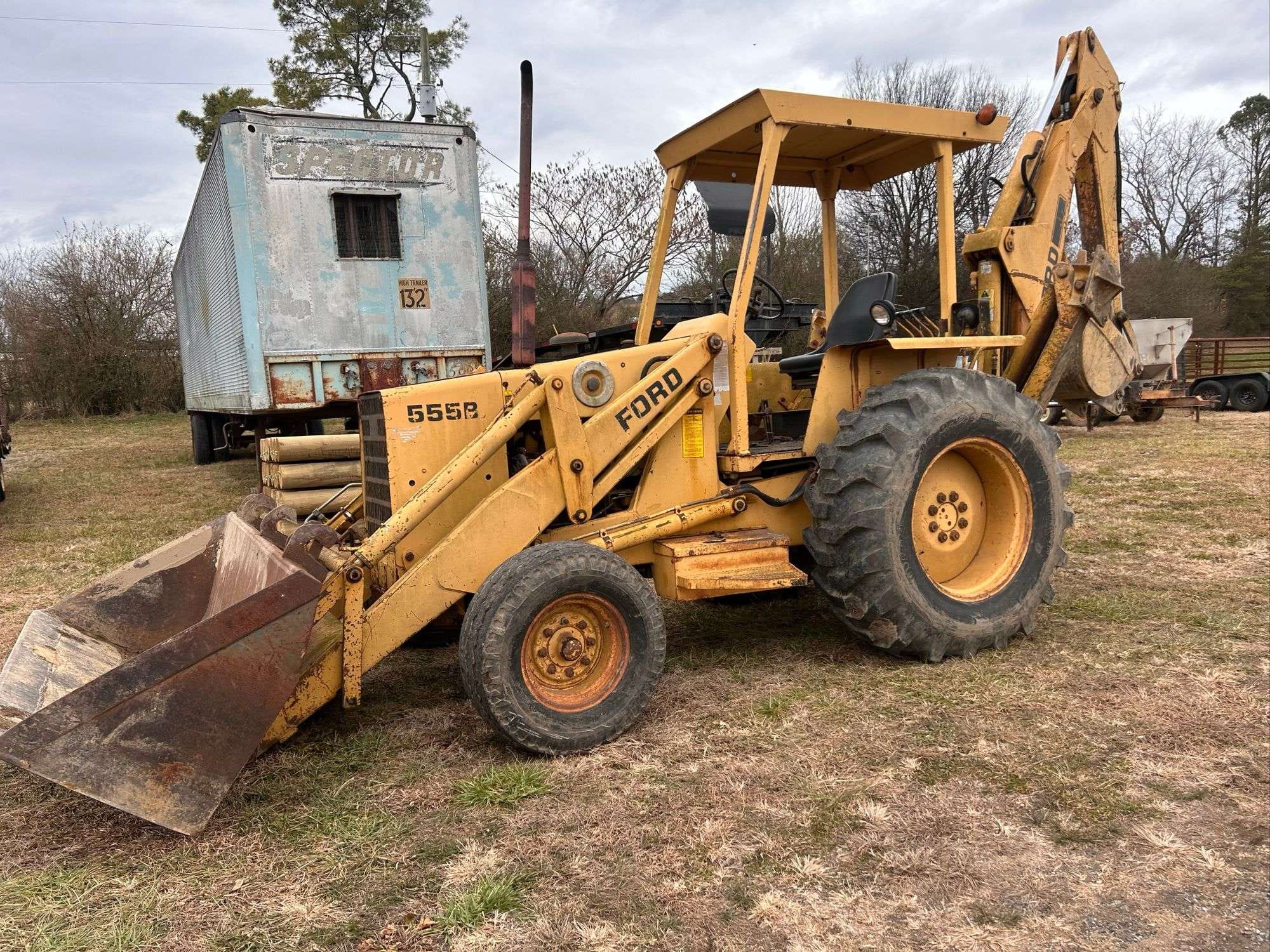 Ford 555B Equipment Image0