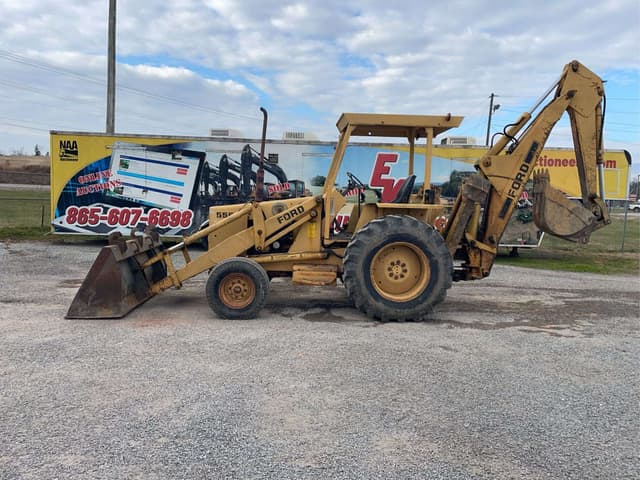 Image of Ford 555B equipment image 1