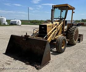 Ford 555B Equipment Image0