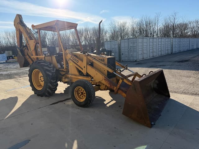 Image of Ford 555B equipment image 1