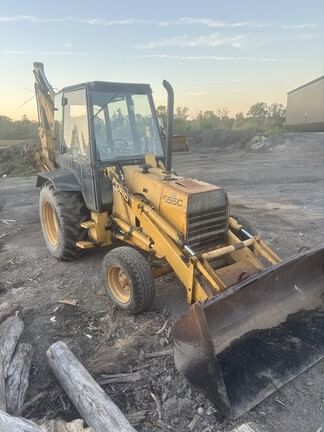 Ford 555C Equipment Image0