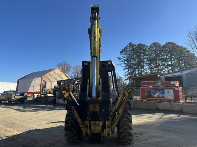 Image of Ford 555C equipment image 3