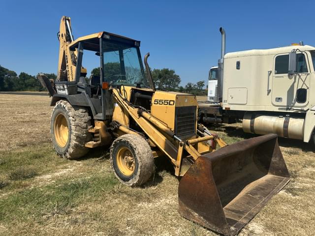 Image of Ford 555D equipment image 1