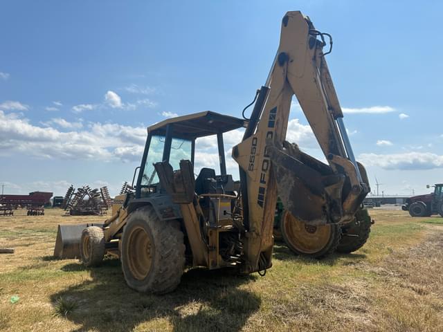 Image of Ford 555D equipment image 3