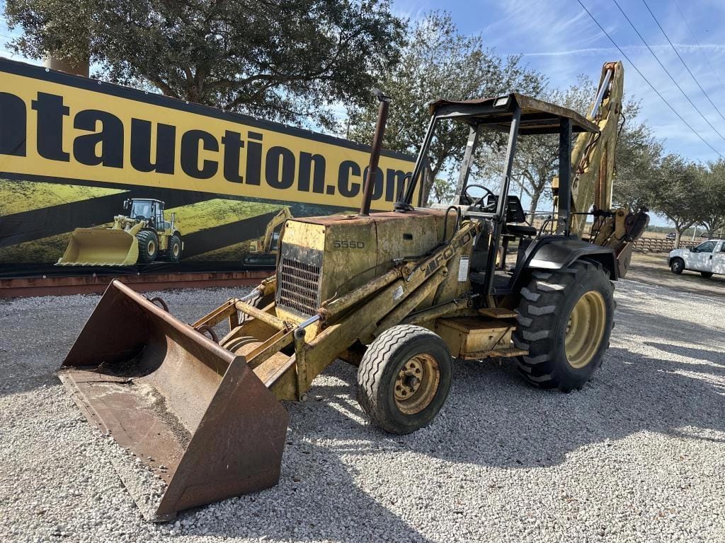 Ford 555D Equipment Image0
