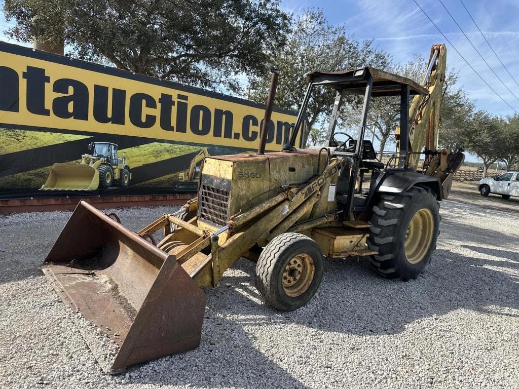 Image of Ford 555D Primary image