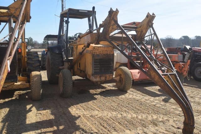 Image of Ford 555D equipment image 3