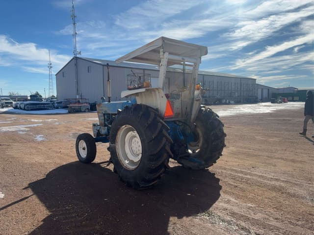 Image of Ford 5600 equipment image 3