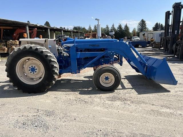Image of Ford 5600 equipment image 3