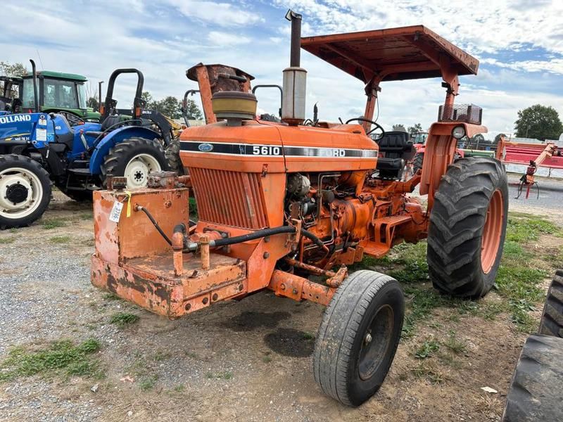 Ford 5610 Equipment Image0